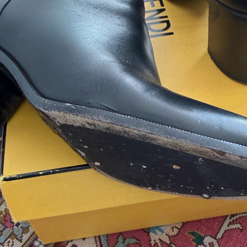 FENDI Black Women's Leather Ankle Boots - Picture 14 of 16